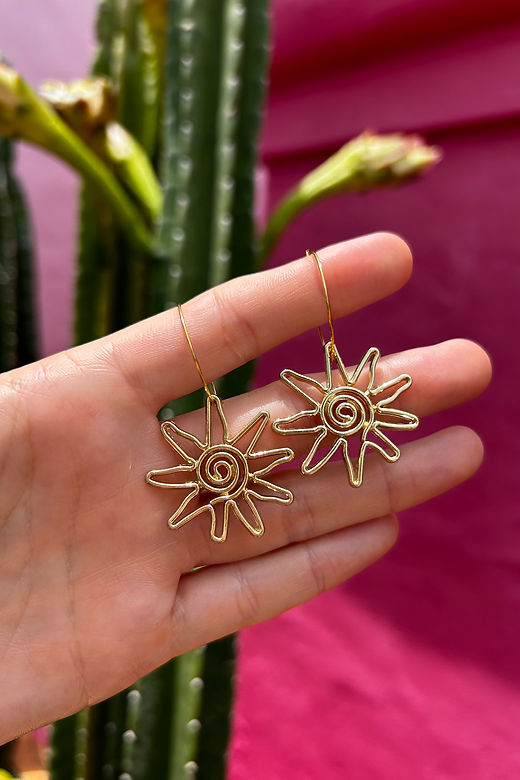 Aloe 24k Gold Plated Spiral Sun Hoops
